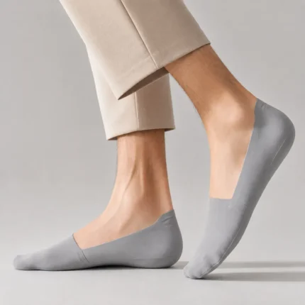 1 Pairs Men's Anti-Slip Ice Silk Deodorant Shallow Socks